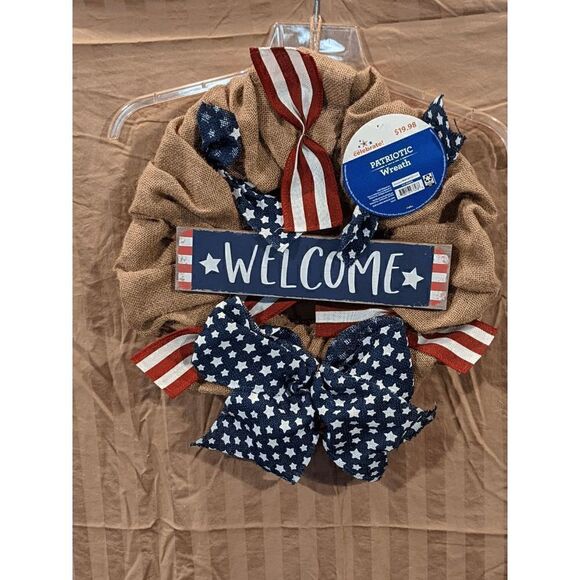 NEW Way to Celebrate Patriotic Burlap Welcome Wreath 18' - Picture 1 of 3
